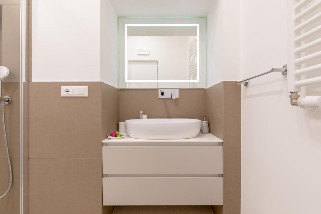 Buzzstays - Stylish Apartments Vatican Rome Downtown Ngoại thất bức ảnh